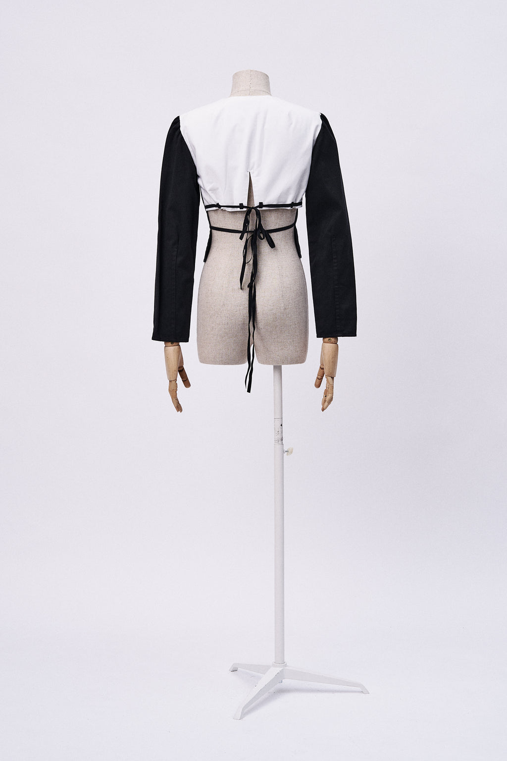 Long Sleeved Adjustable Waistcoat