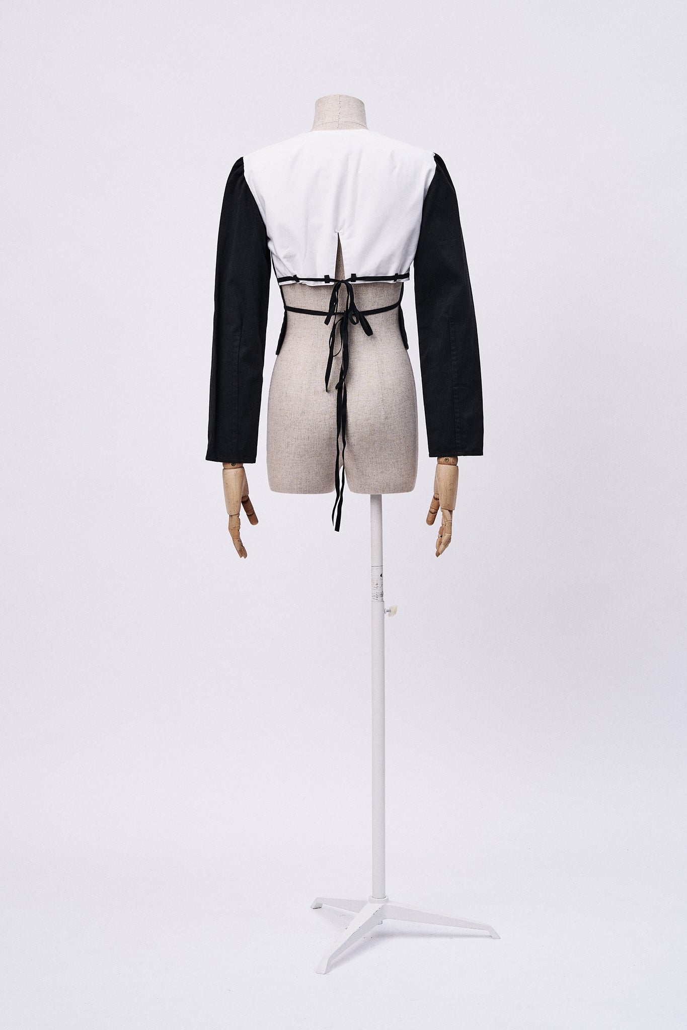 Long Sleeved Adjustable Waistcoat